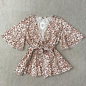 Giraffe Animal Print Top Flutter Sleeve Belted Brown White Size S